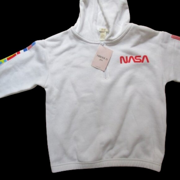 Forever 21 Other - NWT Forever 21 GIRLS White NASA quarter zip crop sweatshirt Hoodie 9/10